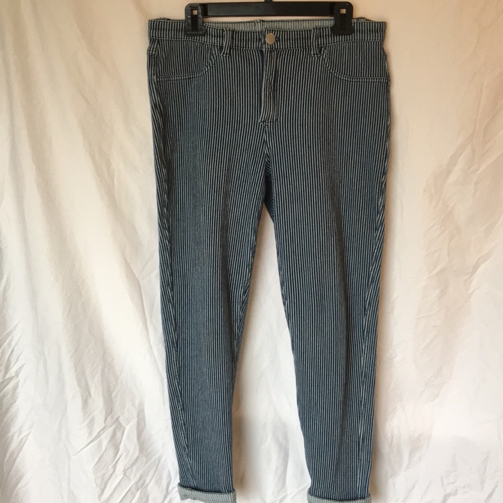 Reversible Stripe jegging.